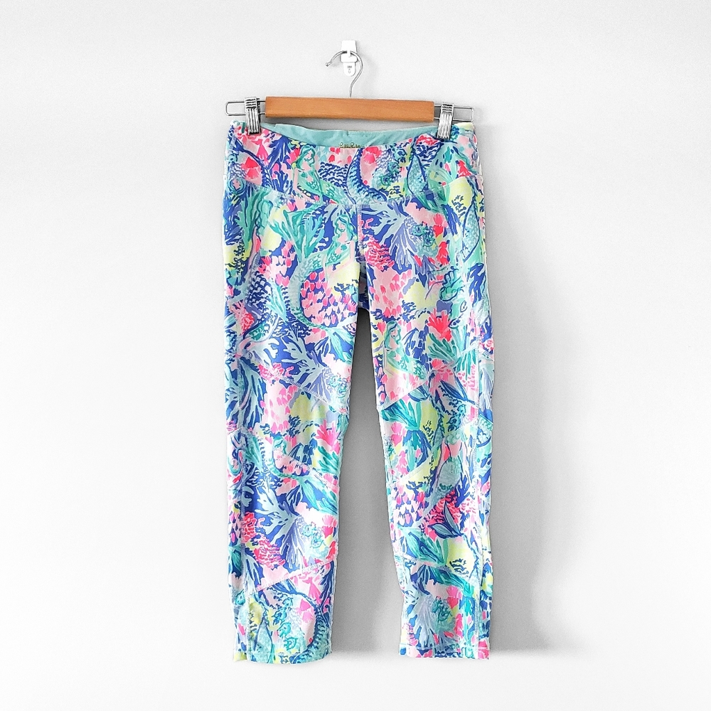 LILLY PULITZER Multi Luxletic Mermaids Cove Theah Weekender Capri Crop Leggings